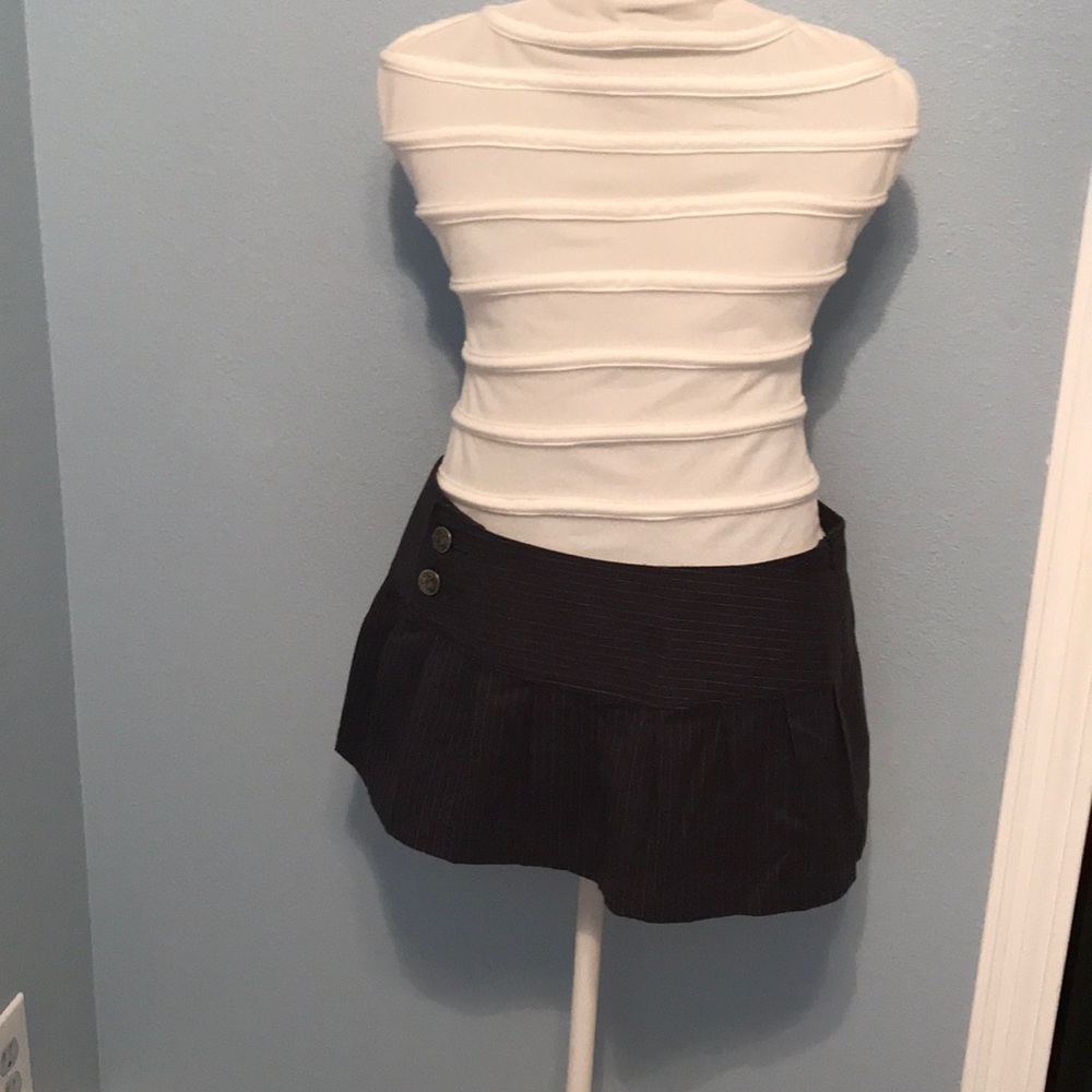 Pleated mini skirt